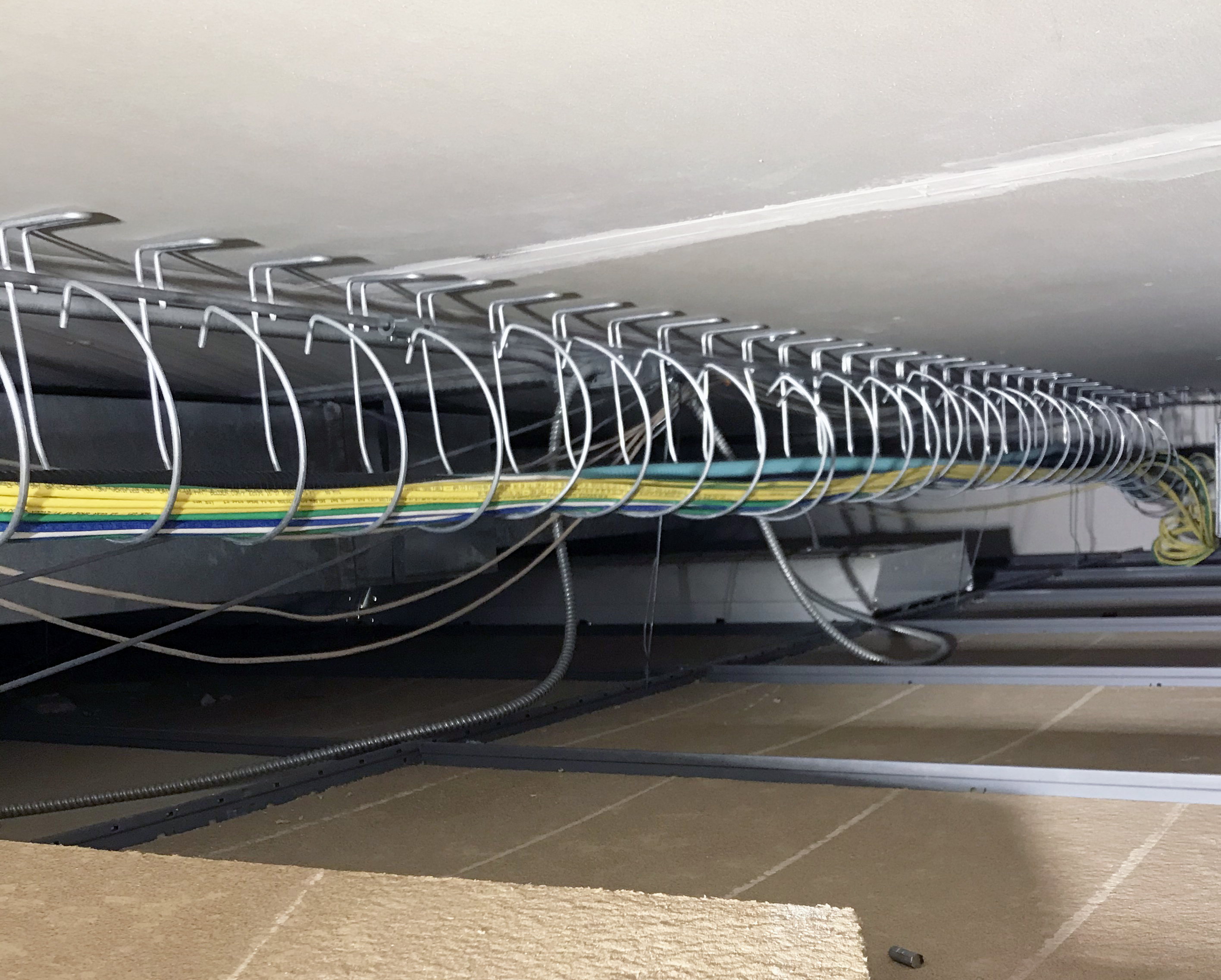 Cable Trays Cable Management Systems Snake Tray