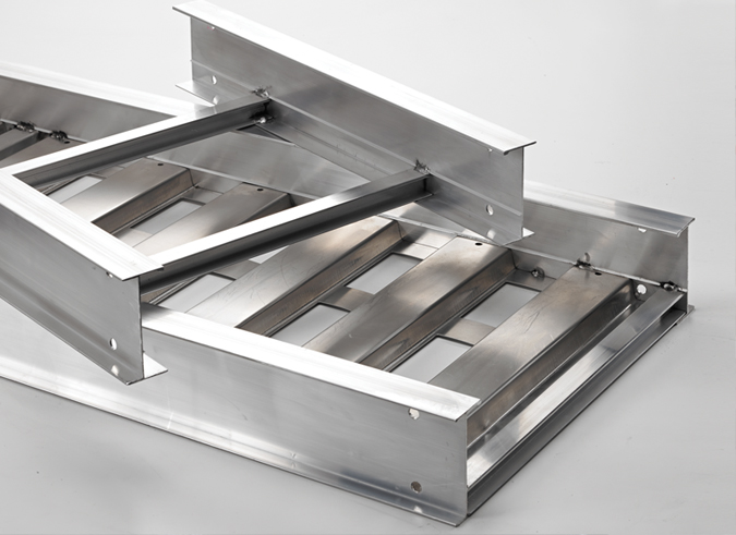 Snake Tray® 101 Series Cable Trays